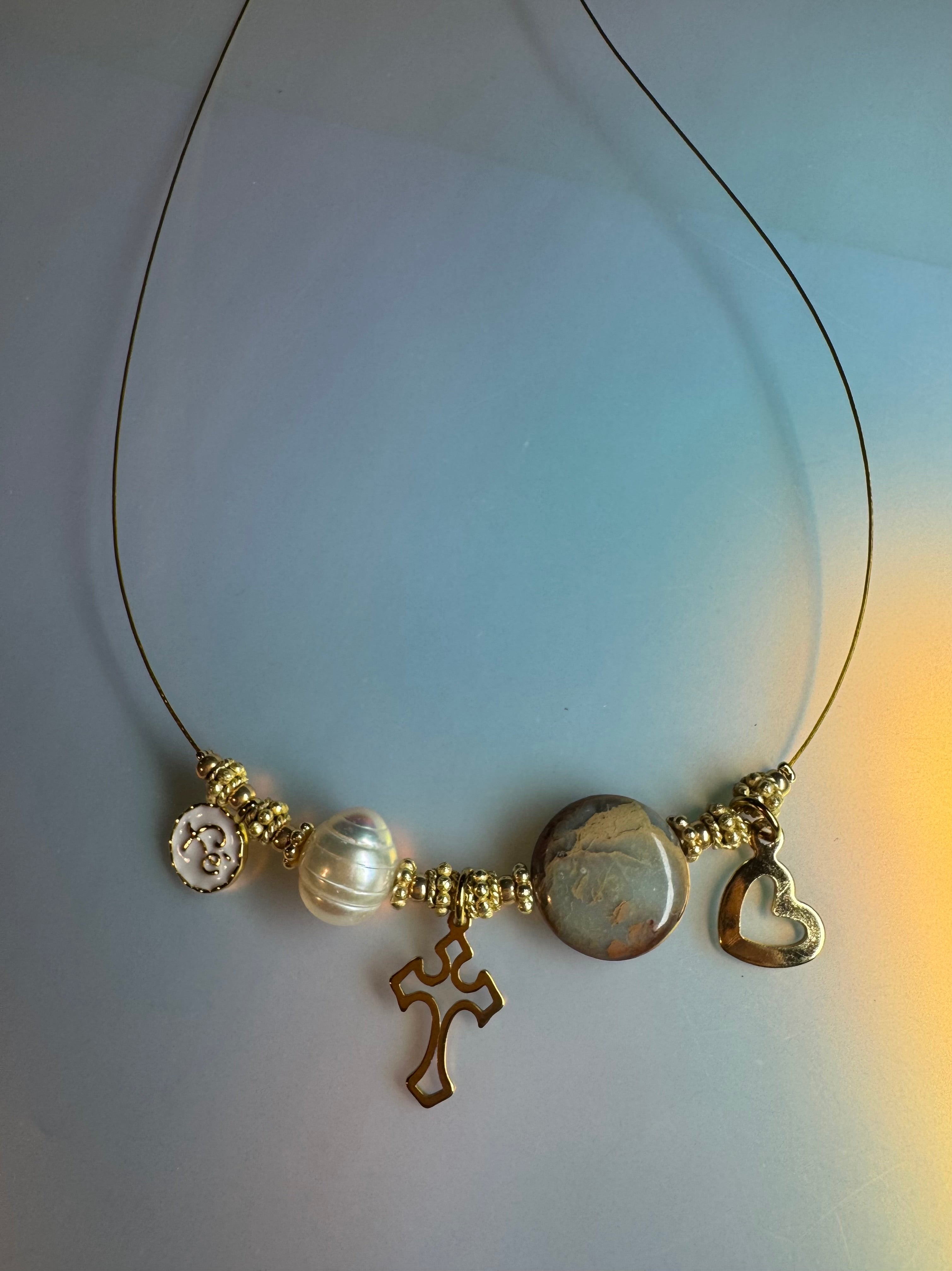 Collar SUSURROS DE FE