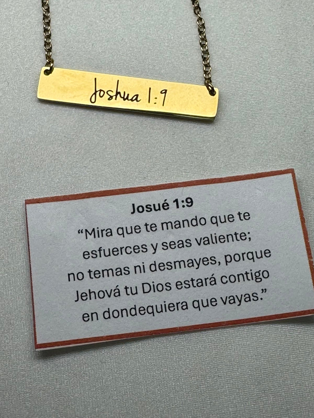 Cadena- Susurro sublime (versículos)