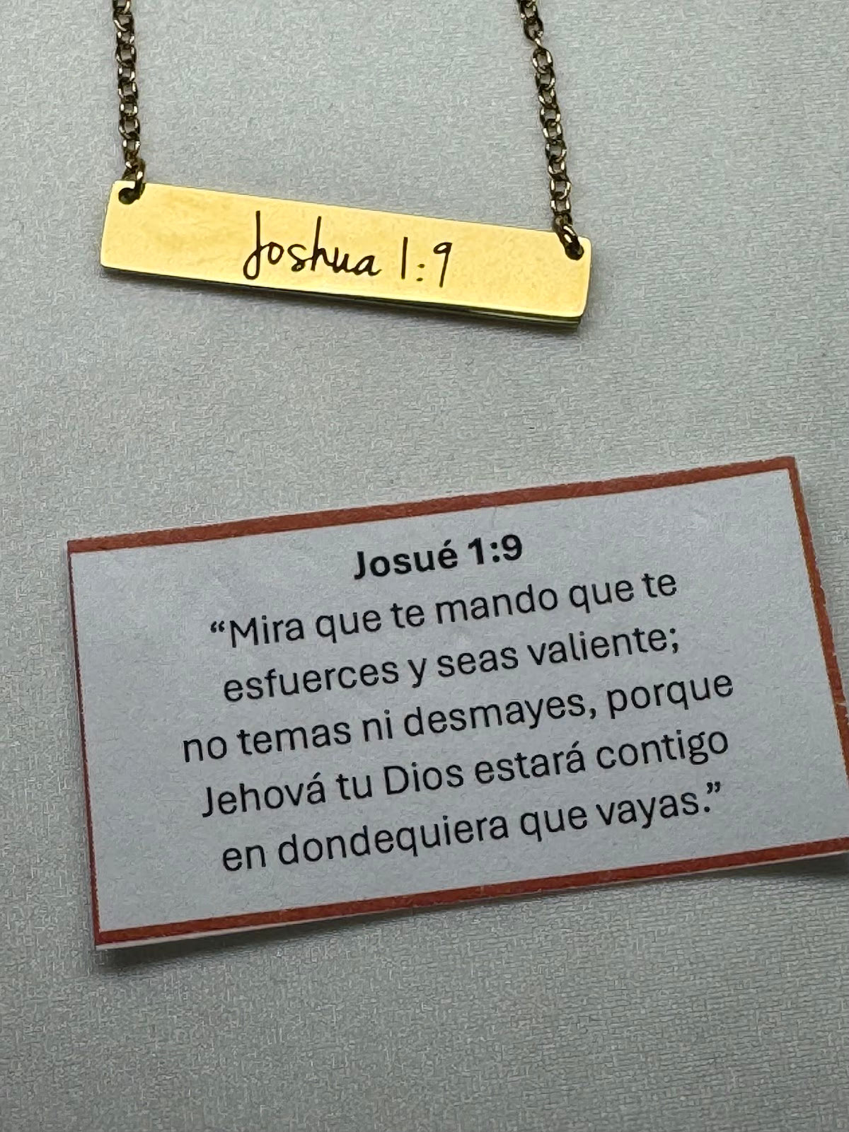 Cadena- Susurro sublime (versículos)