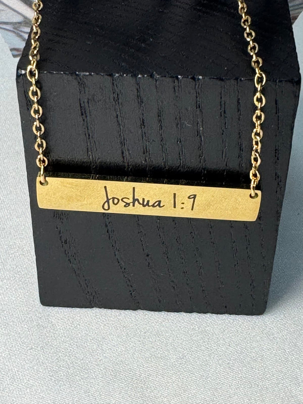 Cadena- Susurro sublime (versículos)