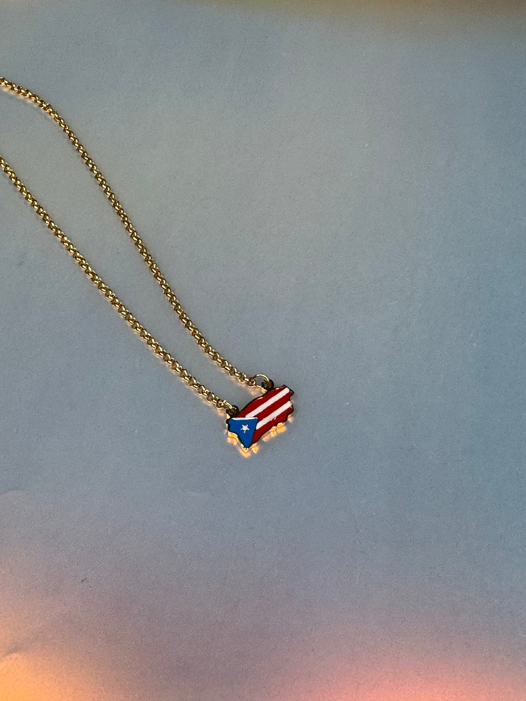 Cadena Bandera de Puerto Rico